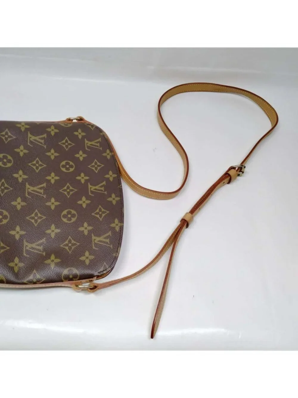 Authentic Louis Vuitton Drouot Monogram Canvas Brown Crossbody Shoulder Bag